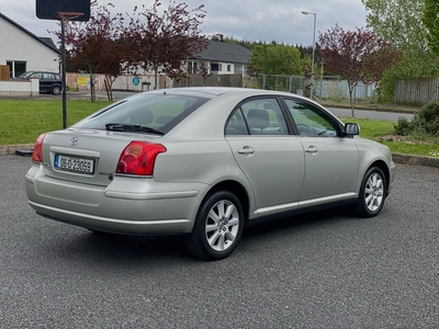 2006 - Toyota Avensis Manual