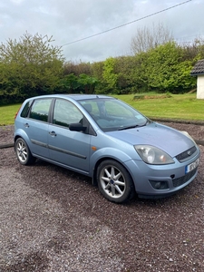 2007 - Ford Fiesta Manual