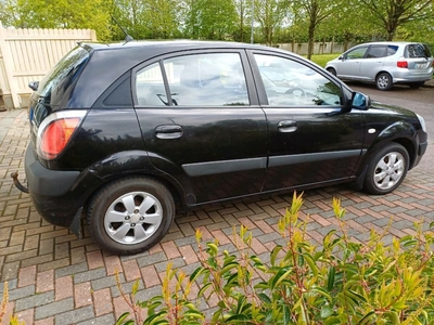 2007 - Kia Rio Manual