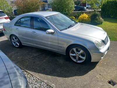 2007 - Mercedes-Benz C-Class ---