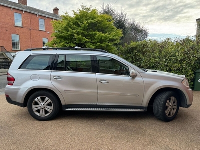 2007 - Mercedes-Benz GL-Class ---