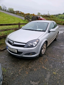 2007 - Opel Astra Manual