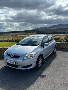 2007 - Toyota Auris Manual