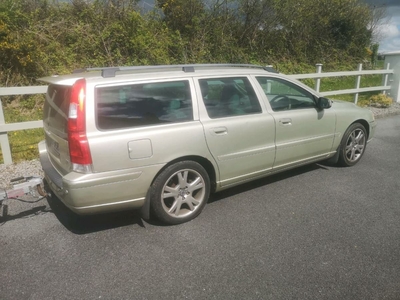 2007 - Volvo V70 Manual