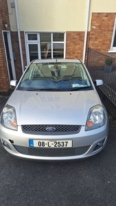 2008 - Ford Fiesta Manual