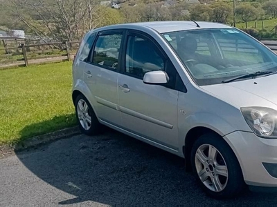 2008 - Ford Fiesta Manual