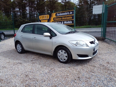 2008 - Toyota Auris Manual