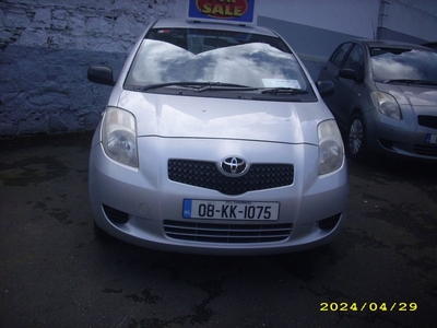 2008 - Toyota Yaris Manual