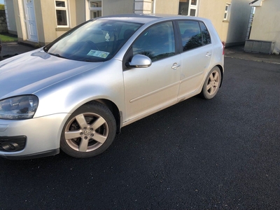 2008 - Volkswagen Golf Manual