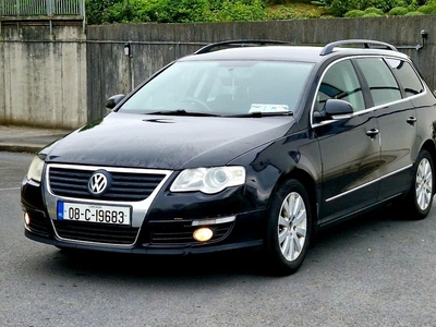 2008 - Volkswagen Passat Manual