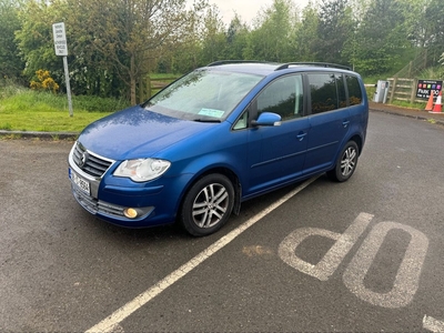 2008 - Volkswagen Touran Automatic