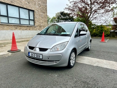 2009 - Mitsubishi Colt Manual