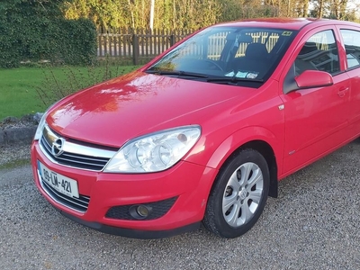 2009 - Opel Astra Manual