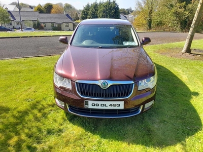 2009 - Skoda Superb Manual