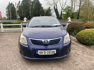 2009 - Toyota Avensis Manual