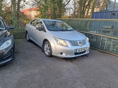 2009 - Toyota Avensis Manual