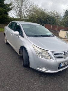 2009 - Toyota Avensis Manual