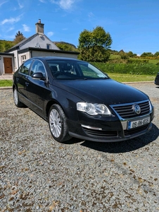 2009 - Volkswagen Passat ---