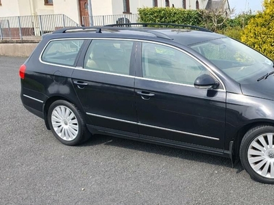 2009 - Volkswagen Passat Manual