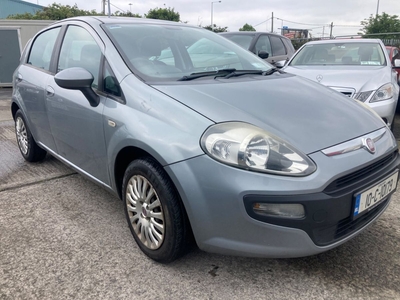 2010 - Fiat Punto Manual