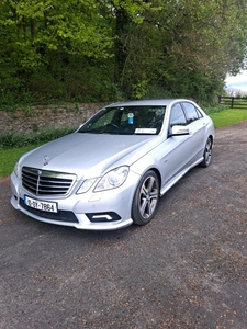 2010 - Mercedes-Benz E-Class Automatic