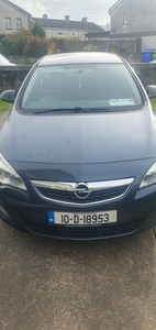 2010 - Opel Astra Manual