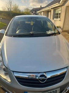 2010 - Opel Corsa Manual