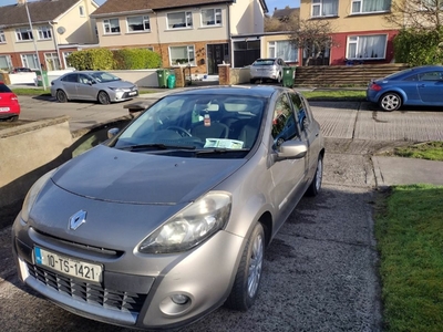 2010 - Renault Clio Automatic