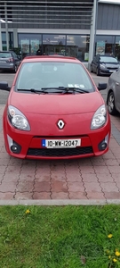 2010 - Renault Twingo ---