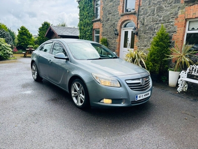 2010 - Vauxhall Insignia ---