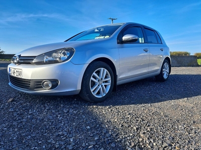 2010 - Volkswagen Golf Manual