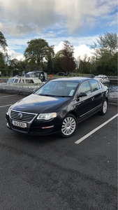 2010 - Volkswagen Passat ---