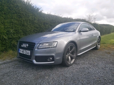 2011 - Audi A5 Manual