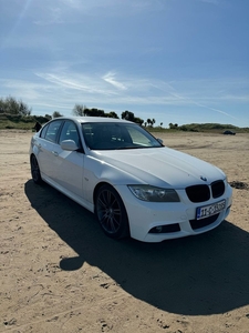 2011 - BMW 3-Series Automatic