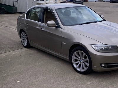 2011 - BMW 3-Series Manual