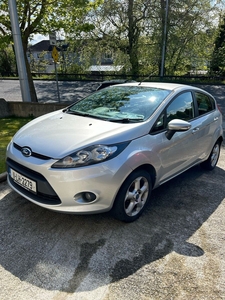 2011 - Ford Fiesta Manual