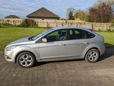 2011 - Ford Focus Manual