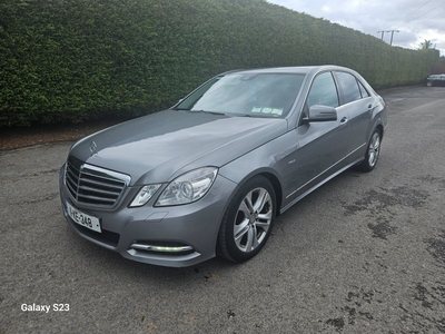 2011 - Mercedes-Benz E-Class Automatic