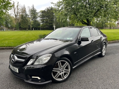 2011 - Mercedes-Benz E-Class Automatic