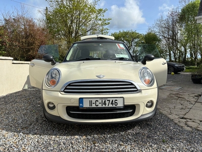 2011 - Mini Cooper Manual