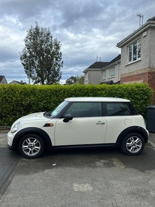 2011 - Mini One Manual