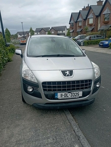 2011 - Peugeot 3008 Manual