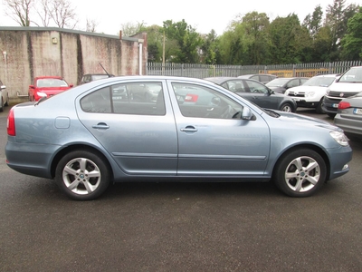 2011 - Skoda Octavia Manual