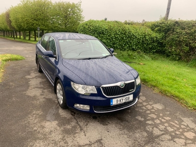 2011 - Skoda Superb Manual