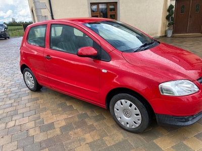 2011 - Volkswagen Fox Manual