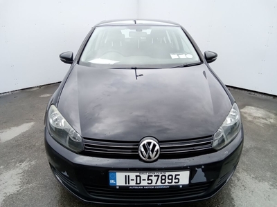 2011 - Volkswagen Golf Manual