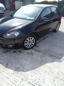 2011 - Volkswagen Golf Manual