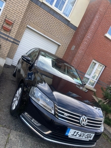 2011 - Volkswagen Passat Manual