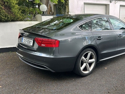2012 - Audi A5 Manual