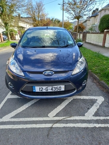 2012 - Ford Fiesta Manual